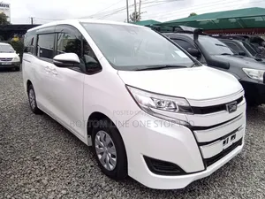 Toyota Noah 2020 White