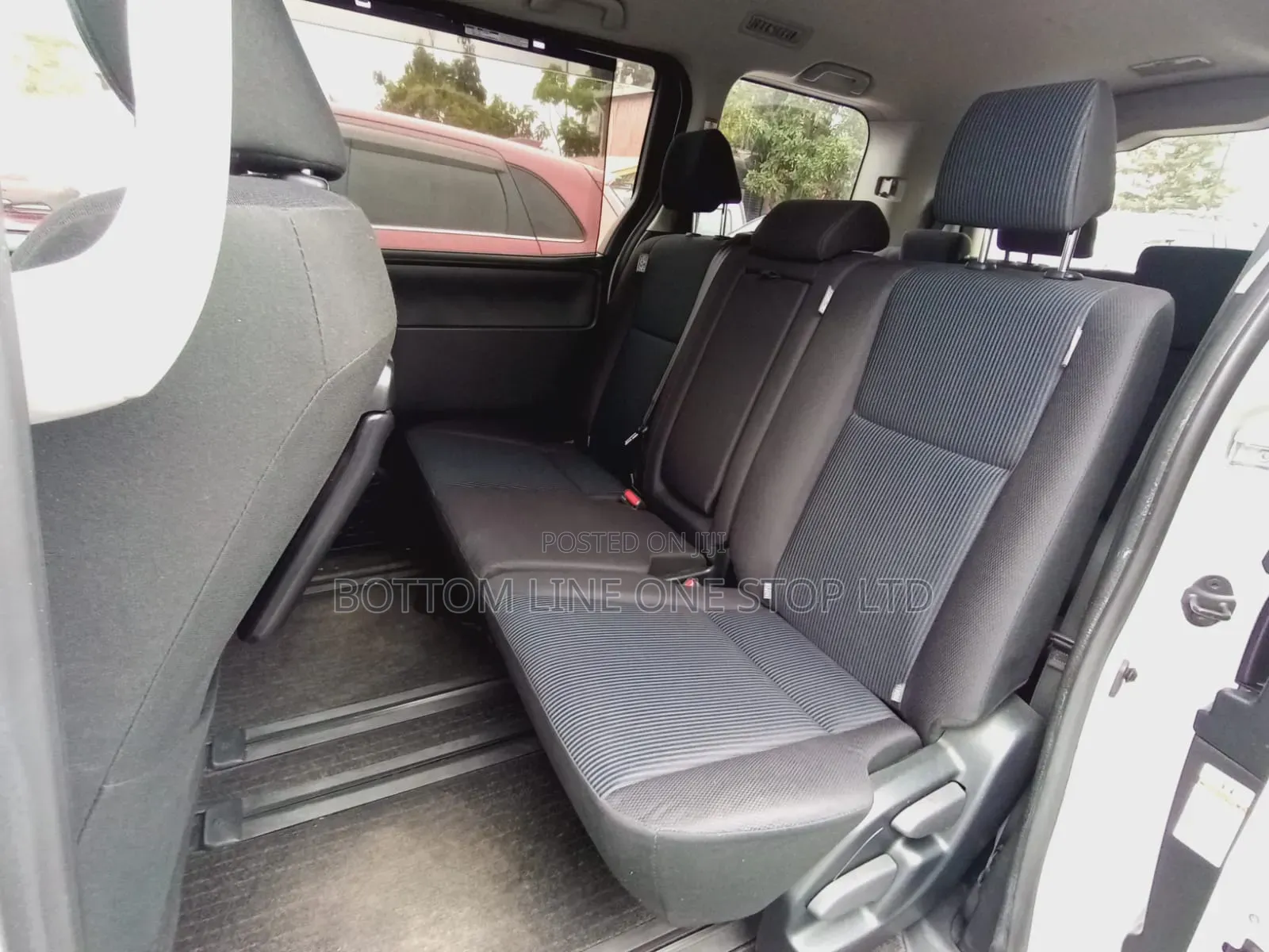 Toyota Noah 2020 White