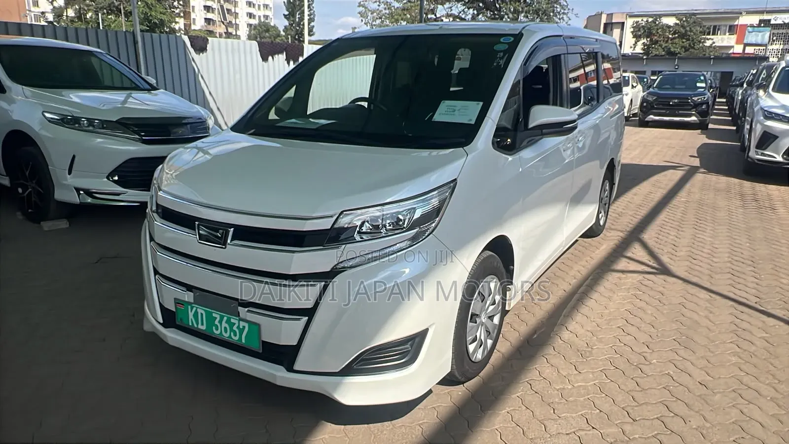 Toyota Noah 2020 Pearl