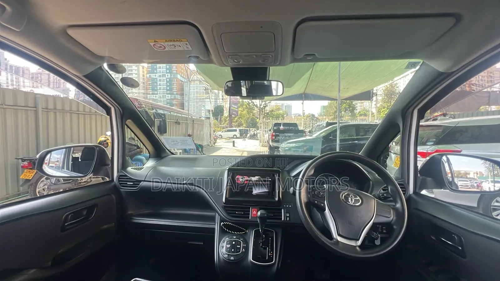 Toyota Noah 2020 Pearl