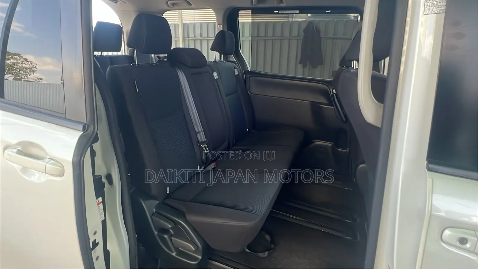Toyota Noah 2020 Pearl
