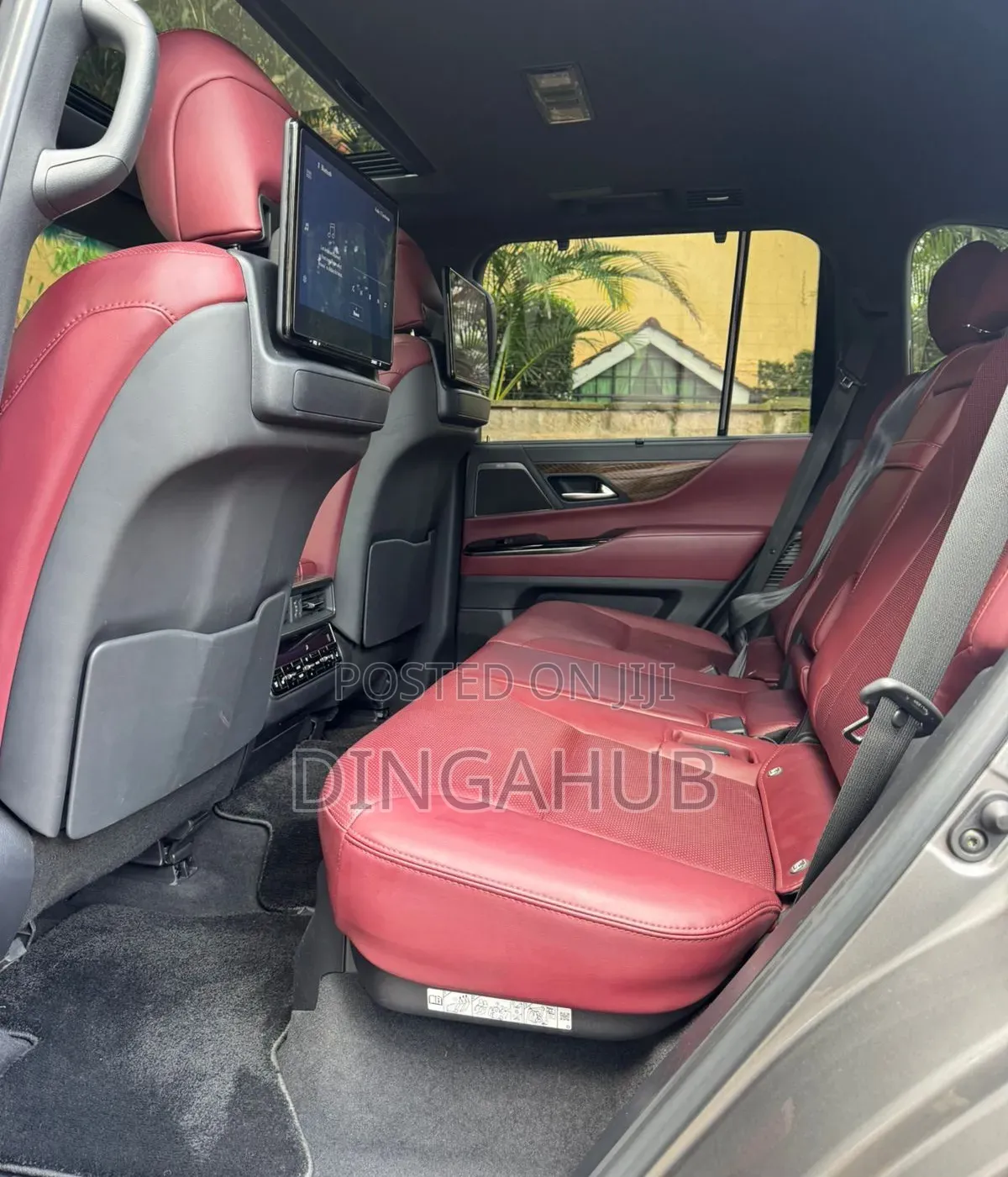 Lexus LX 500d 2022 Gray