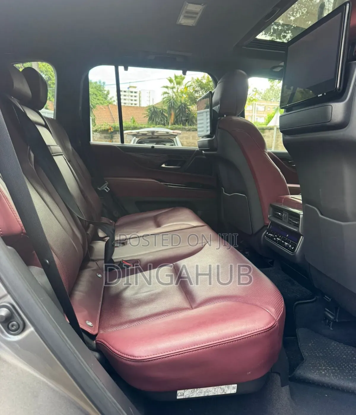 Lexus LX 500d 2022 Gray