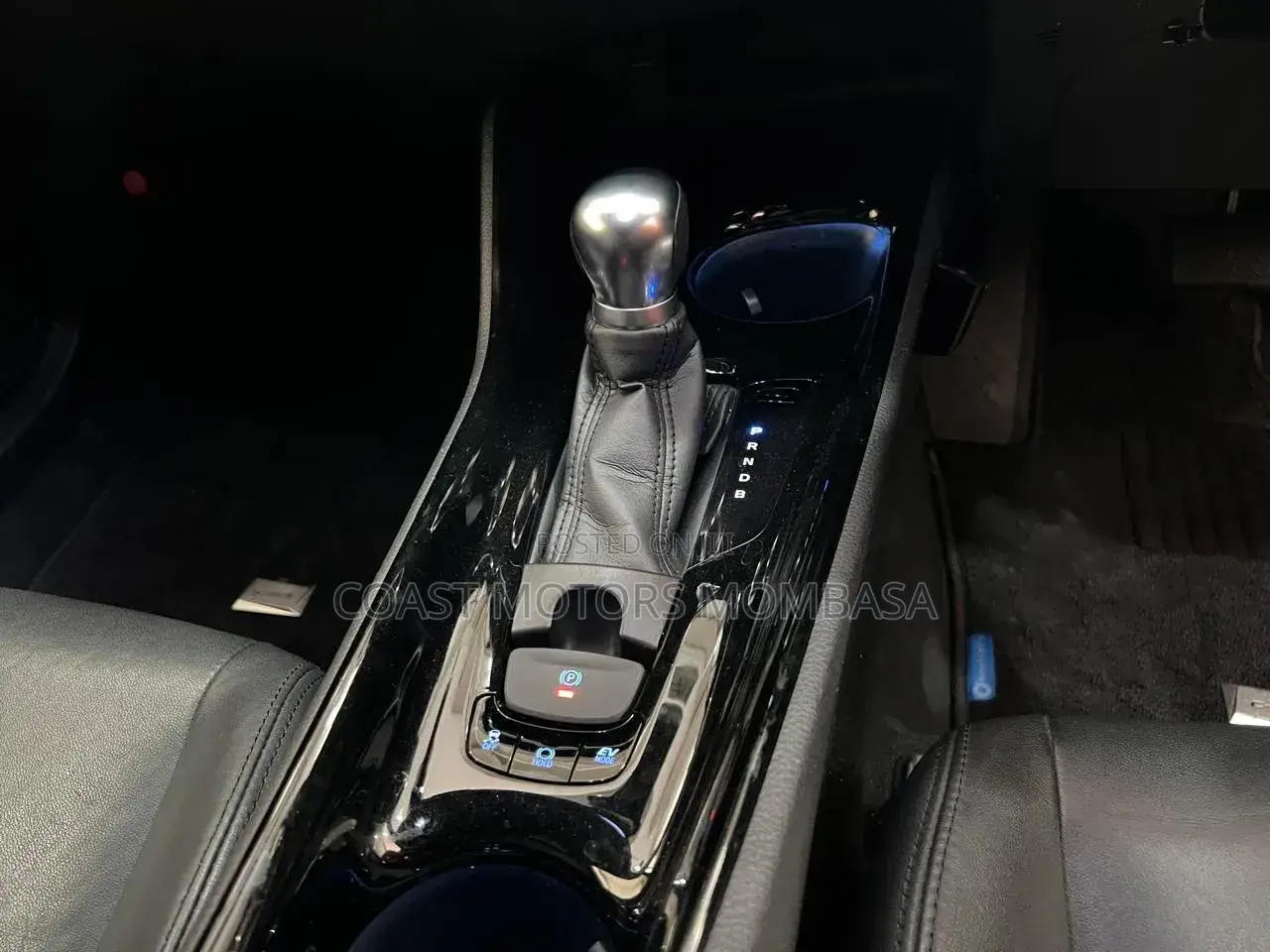 Toyota C-HR 2020 Blue