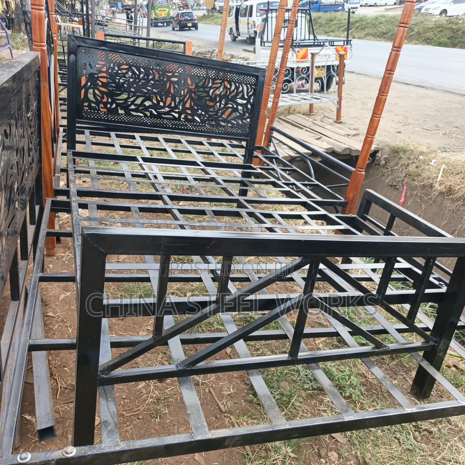 Single Metalic Bed 4*6