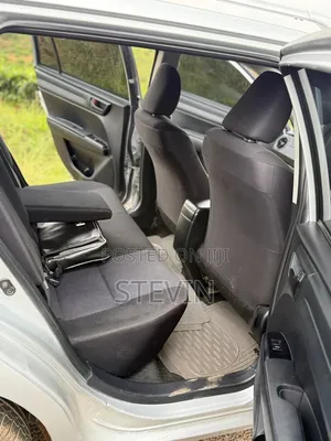 Toyota Corolla Fielder 2016 Silver