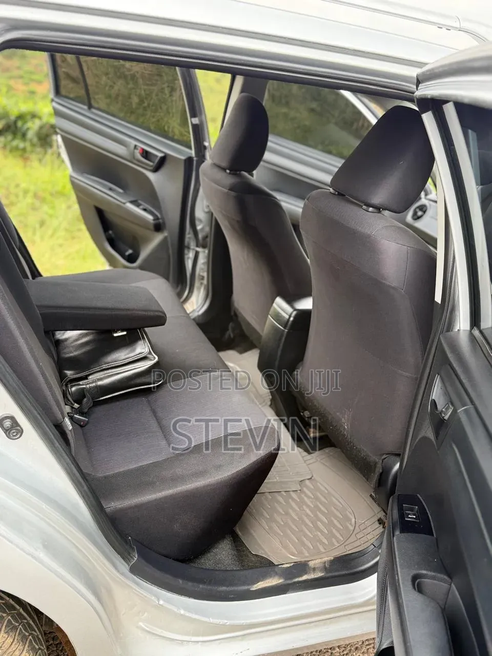 Toyota Corolla Fielder 2016 Silver