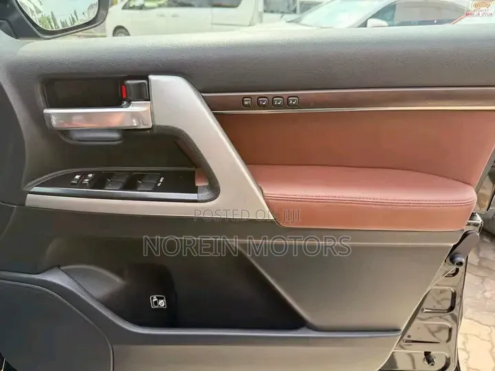 Toyota Land Cruiser 2019 Black