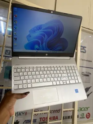 Laptop HP 15s 4GB Intel Celeron SSD 256GB