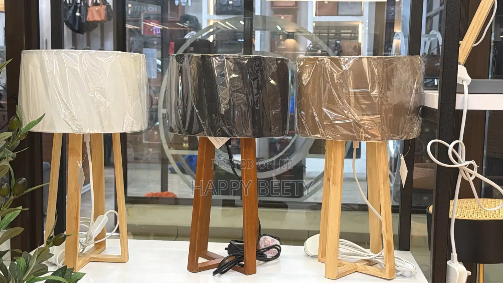 Wooden Tripod Table Lamp