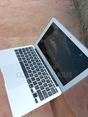 Laptop Apple MacBook 2014 4GB Intel Core i5 SSD 128GB