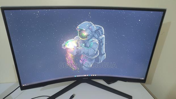 Samsung Odyssey G5 32" - thumbnail 2