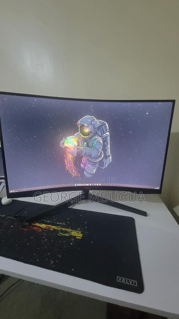 Samsung Odyssey G5 32" - thumbnail 3