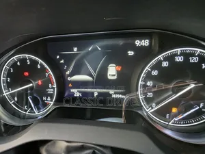 Toyota Harrier 2020