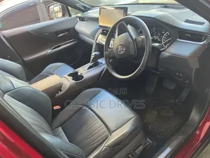 Toyota Harrier 2020