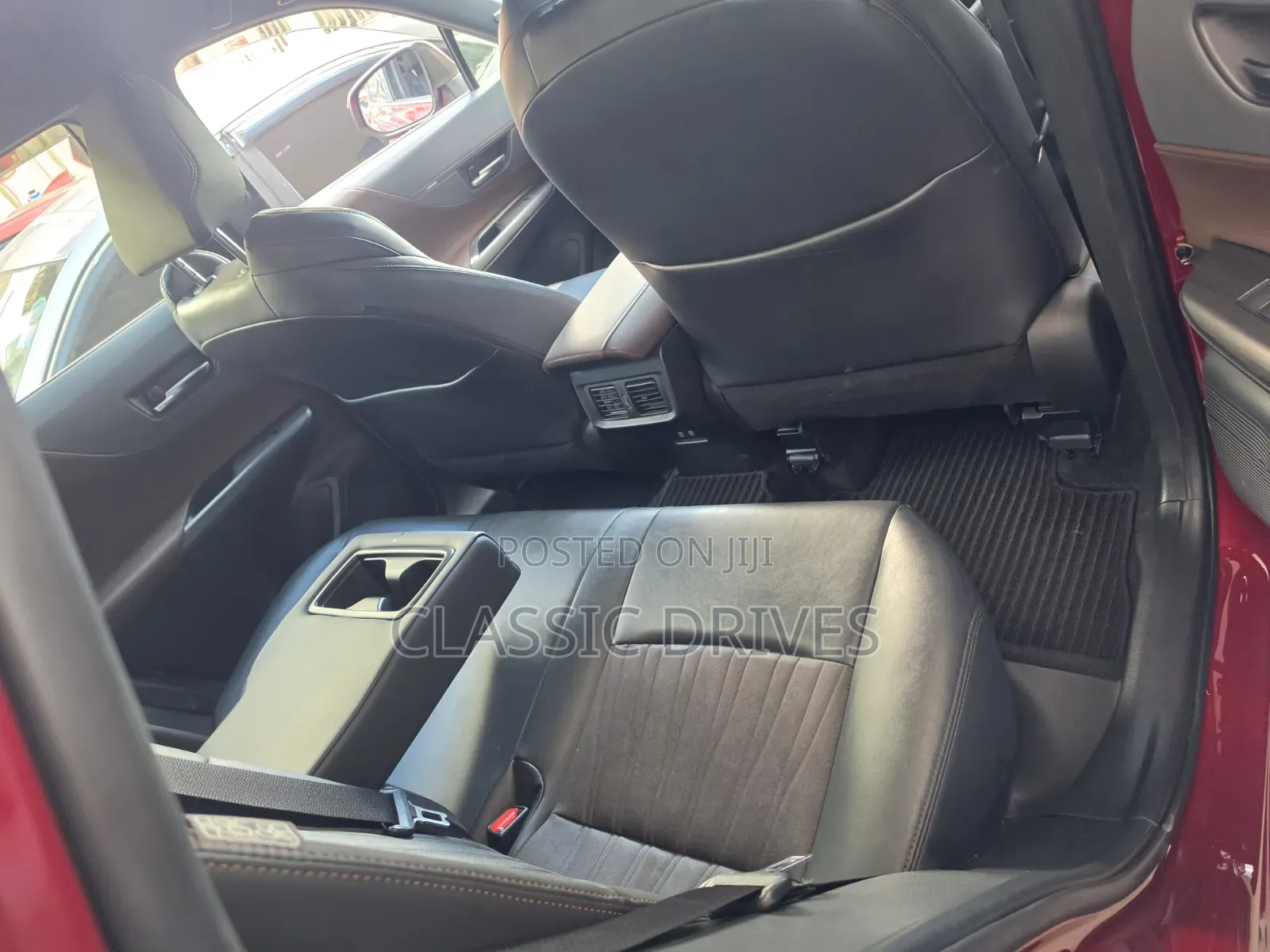 Toyota Harrier 2020