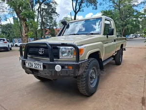 Toyota Land Cruiser 79 Series 2013 Beige