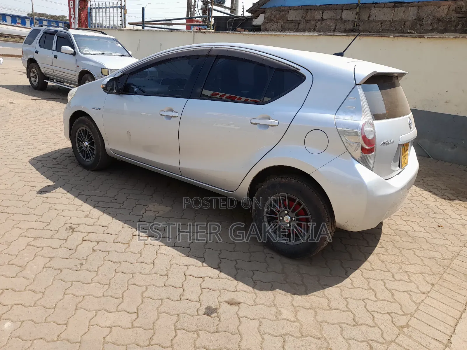 Toyota Aqua 2014 Silver