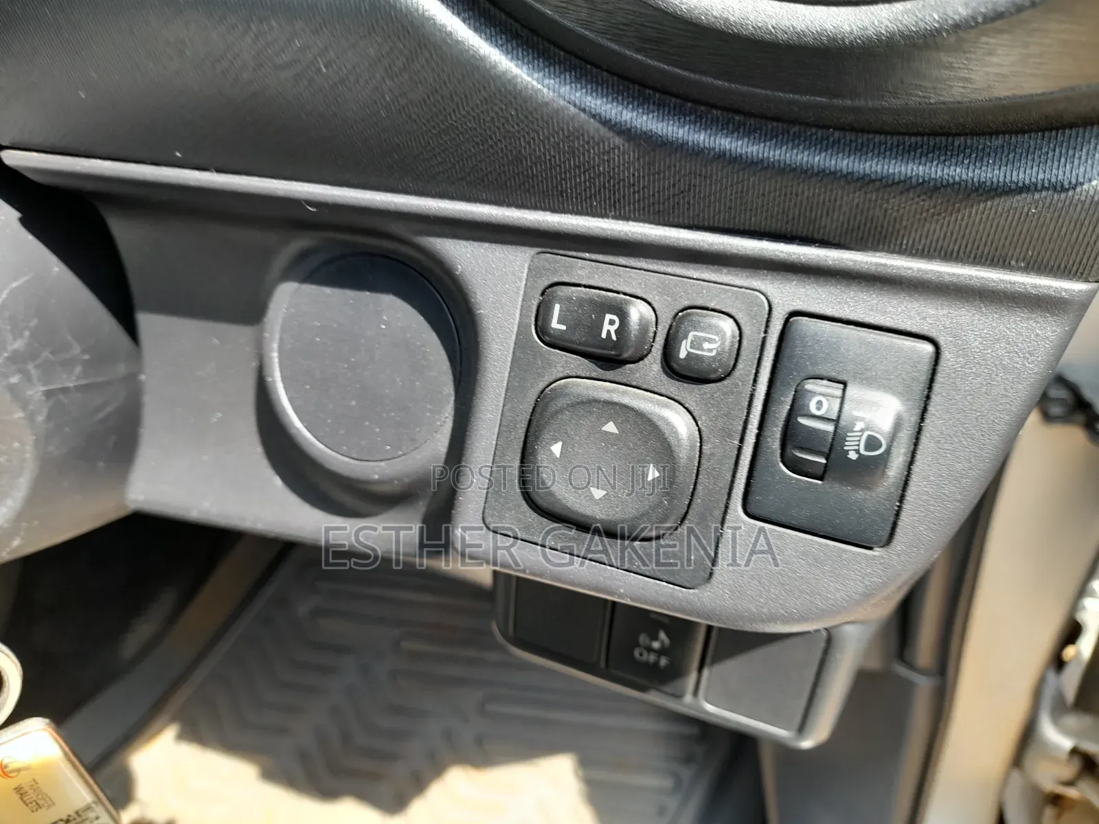 Toyota Aqua 2014 Silver