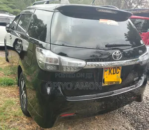 Toyota Wish 2014 Black