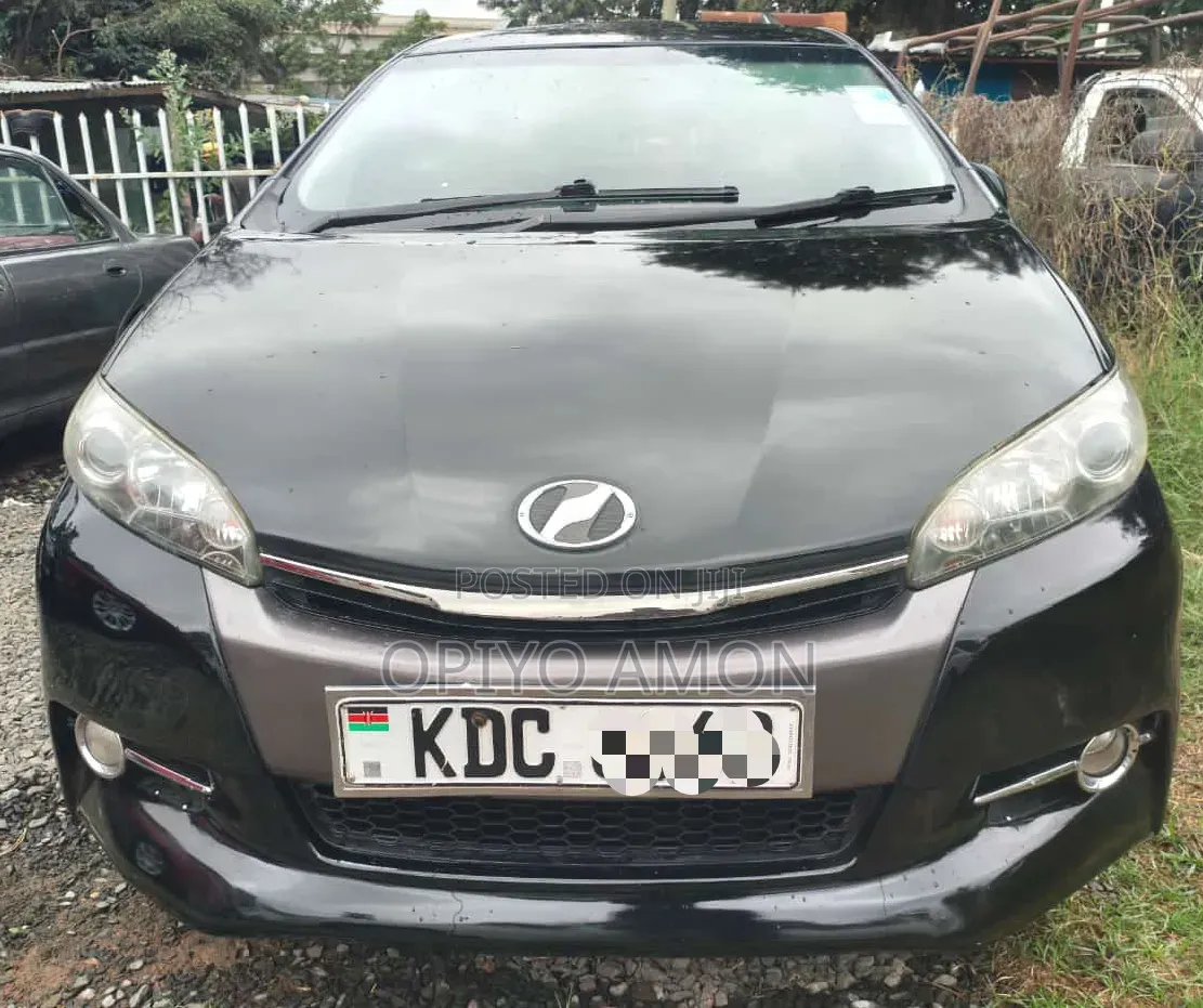 Toyota Wish 2014 Black