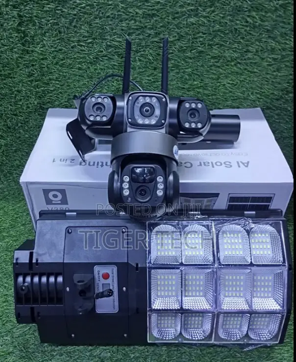 Triple Lens Ai Solar Camera 4g CCTV Security Solar Street Light