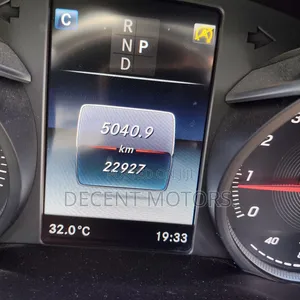 Mercedes-Benz GLC-Class 2019 Red