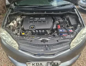 Toyota Wish 2013 Gray