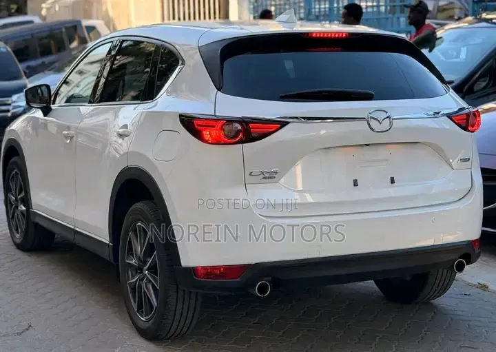 Mazda CX-5 2020 White