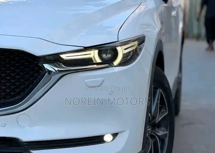 Mazda CX-5 2020 White