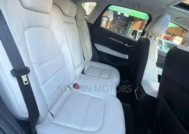 Mazda CX-5 2020 White