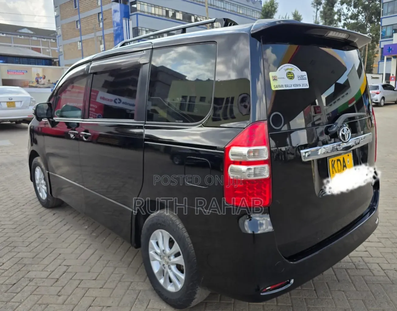 Toyota Noah 2013 Black