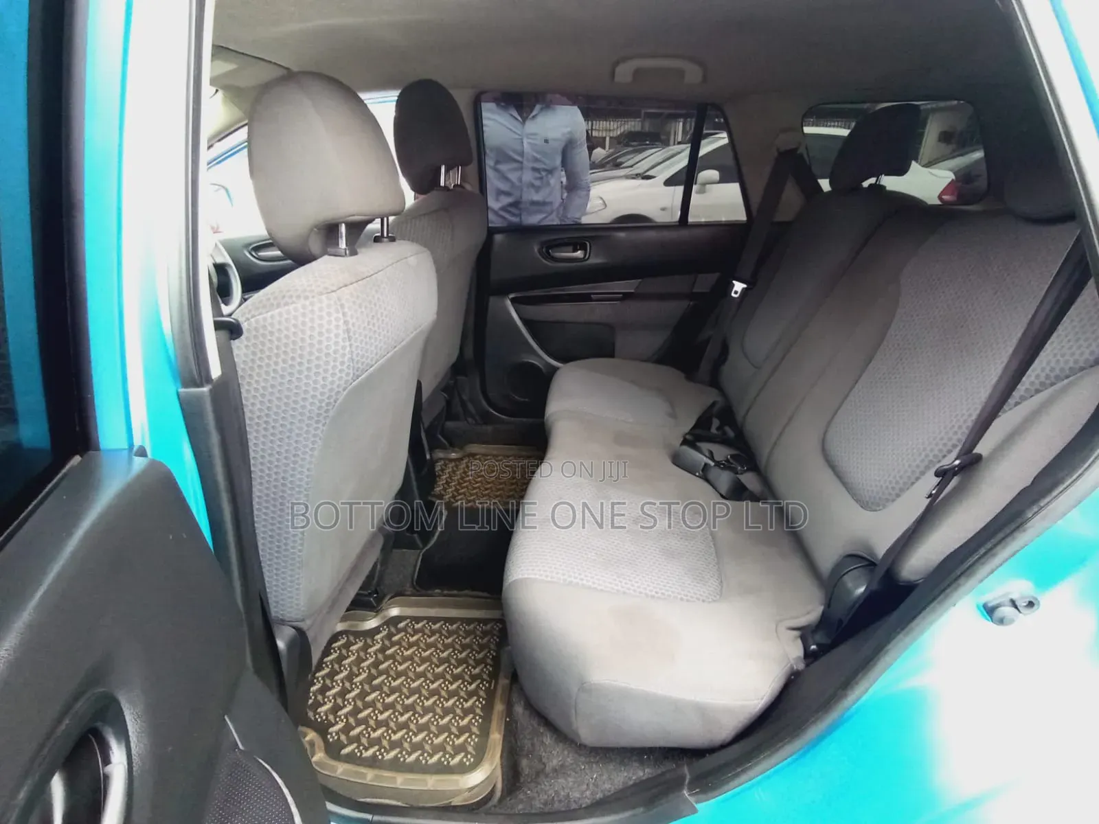 Nissan Wingroad 2012 Blue