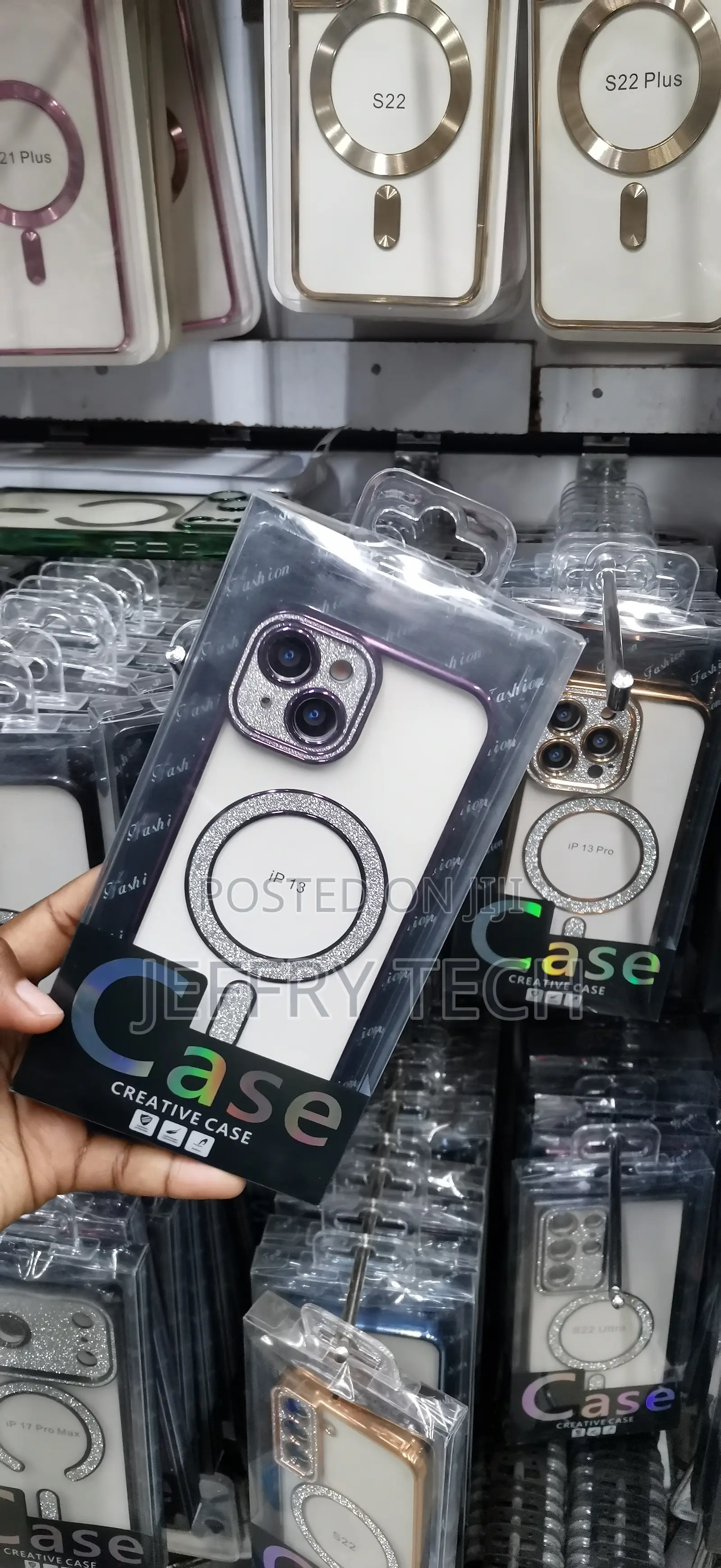 iPhone 13, Featuring Eye-Catching Diamond-Bling Trim Case