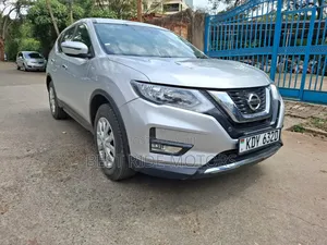 Nissan X-Trail 2019 Silver