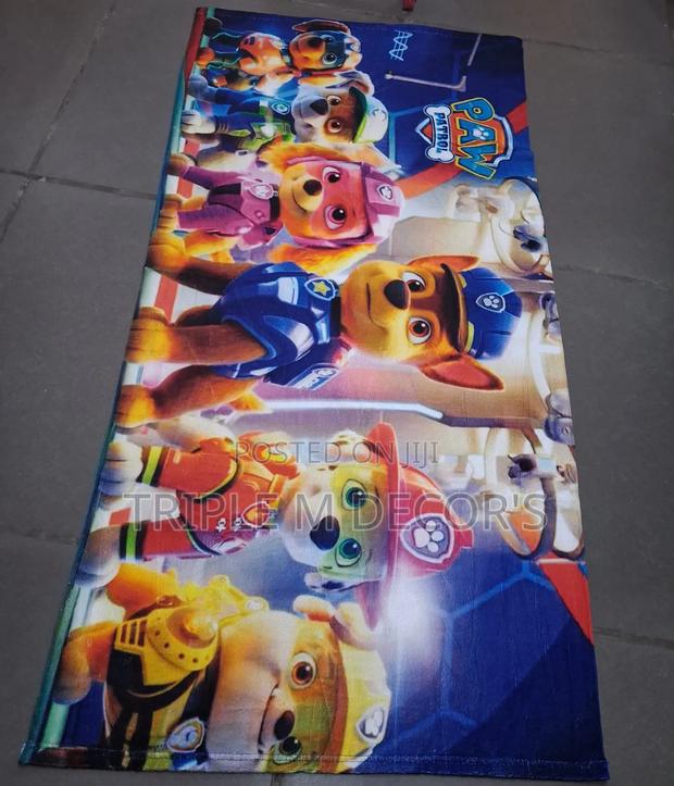 Themed Cartoon Bathing Towels - thumbnail 2