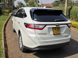 Toyota Harrier 2017 Pearl