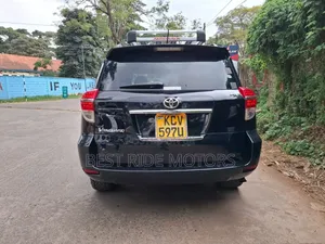 Toyota Vanguard 2013 Black