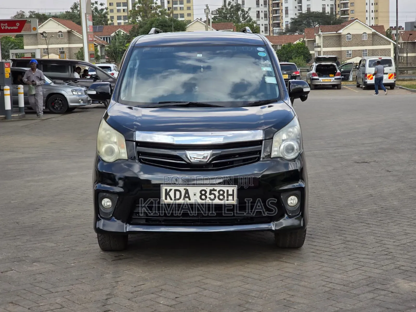 Toyota Noah 2015 Black