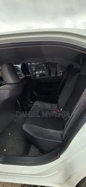 Toyota Axio 1.5 G 4WD 2019 White