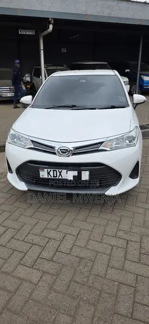 Toyota Axio 1.5 G 4WD 2019 White
