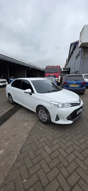 Toyota Axio 1.5 G 4WD 2019 White