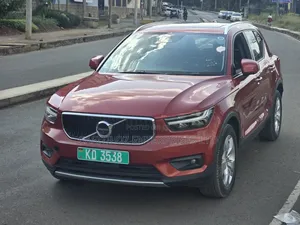 Volvo XC40 2019 Red