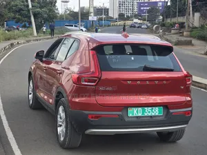 Volvo XC40 2019 Red