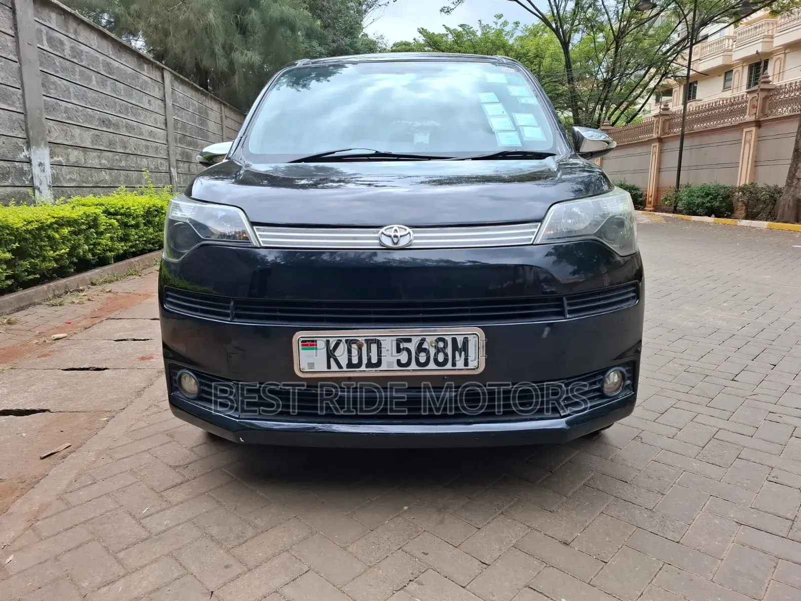 Toyota Spade 2014 Black