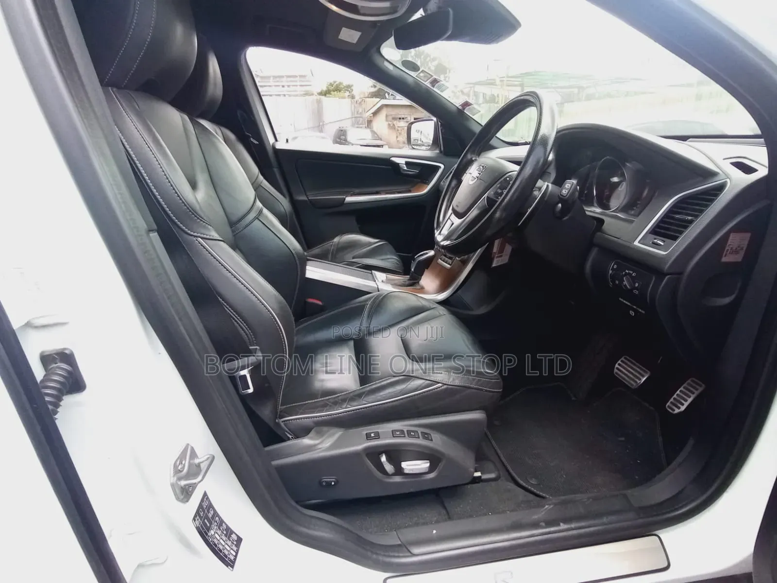 Volvo XC60 2015 White
