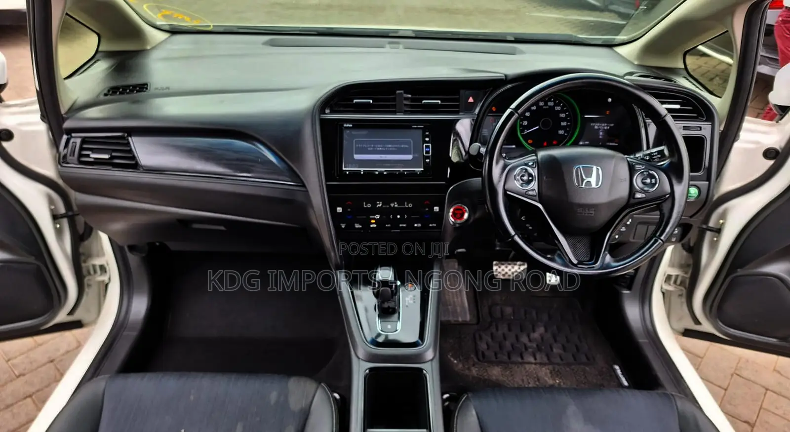 Honda Shuttle 2019 Pearl