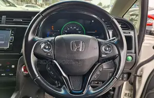 Honda Shuttle 2019 Pearl