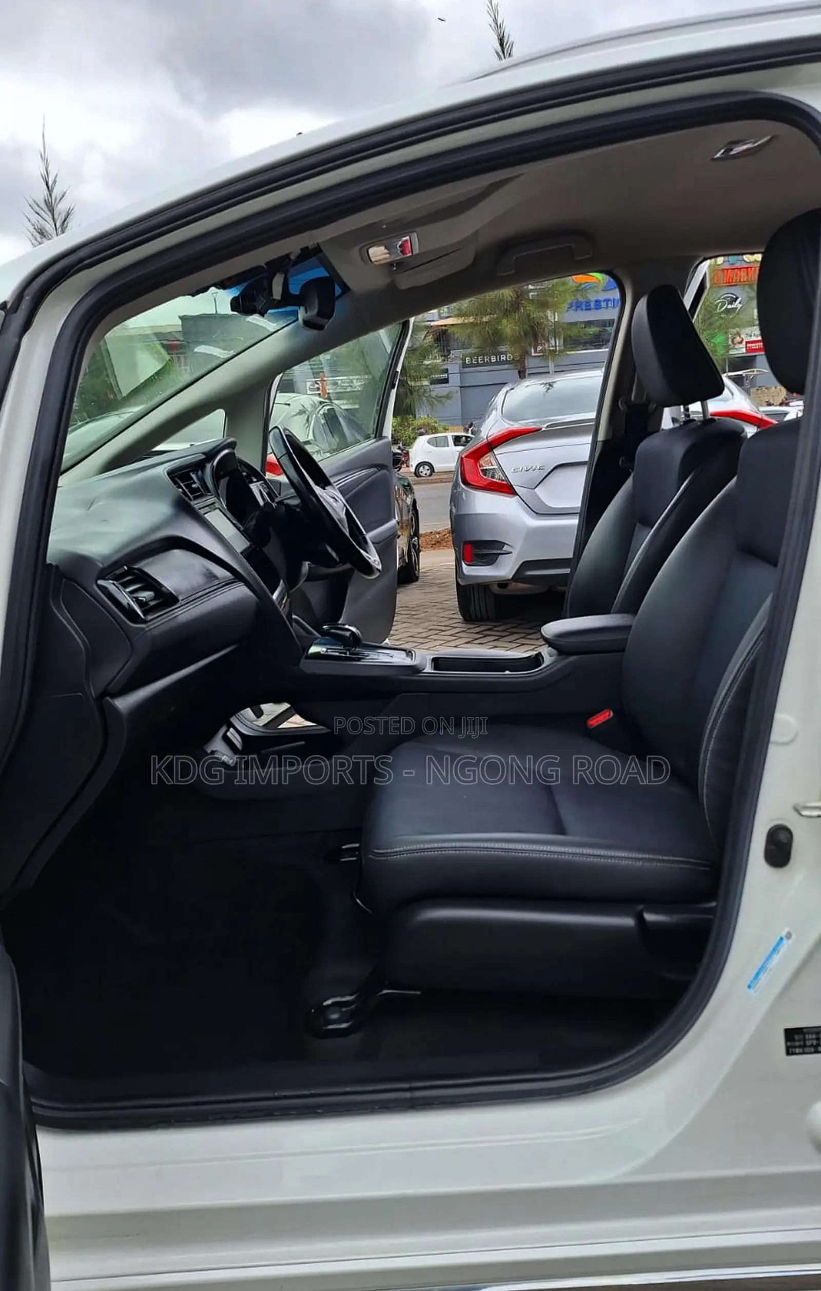 Honda Shuttle 2019 Pearl