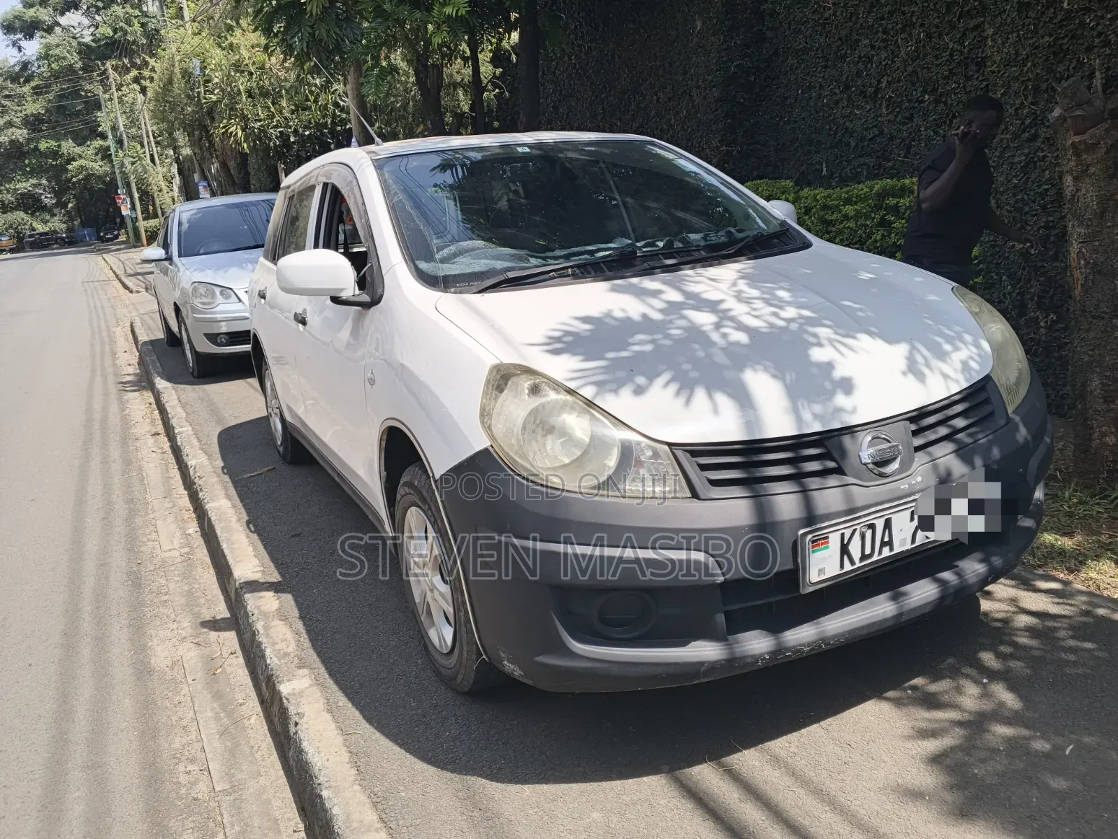 Nissan Advan 2013 White